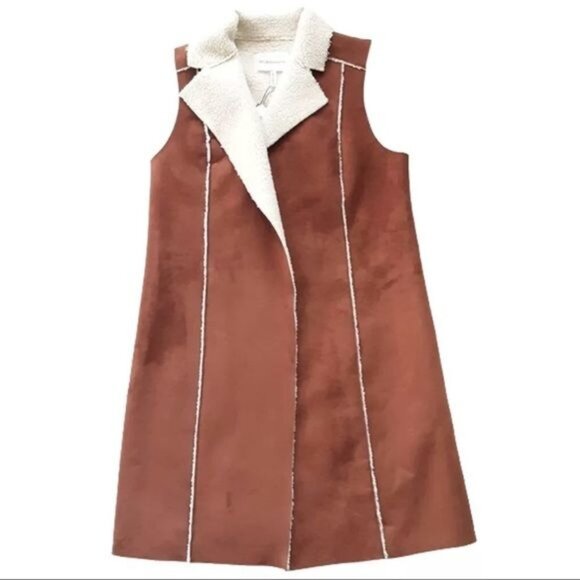 NEW BCBGeneration Faux Suede and Fur Winter Vest Cabincore Holiday Cozy L - Picture 4 of 10
